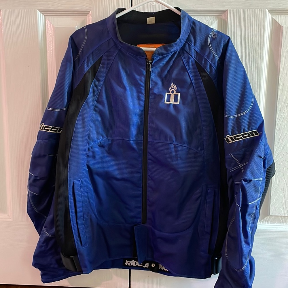 Motorcycle jacket